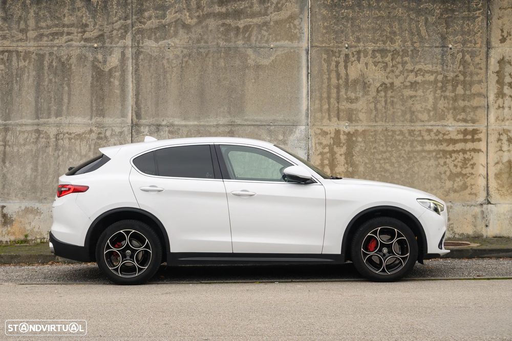 Alfa Romeo Stelvio 2.2 D Super AT8 Q4 - 6