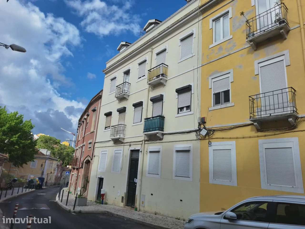 Predio 8 apartamentos com boa rentabilidade - Grande imagem: 3/14