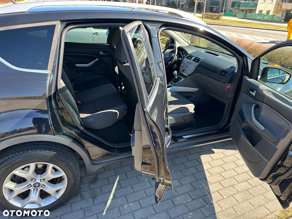 Ford Kuga 2.0 TDCi 2x4 Trend - 18