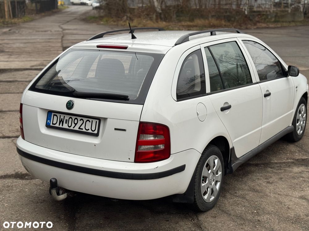 Skoda Fabia - 5