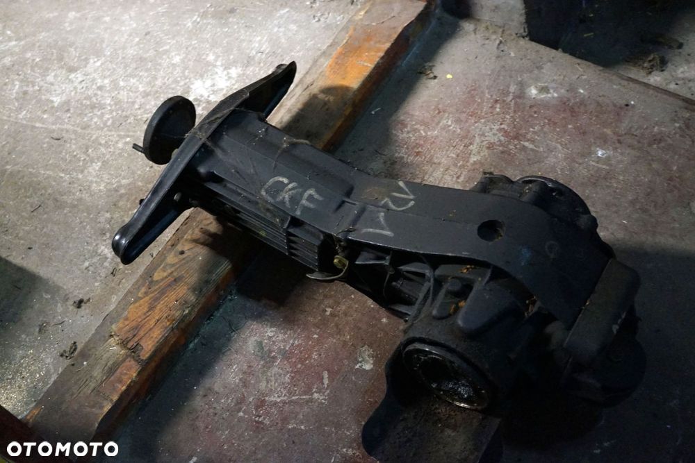MOST TYLNY DYFERENCJAŁ A6 C4 2.5 2.6 2.8 CKF 121 QUATTRO AUDI 1994-1997 DYFER - 3
