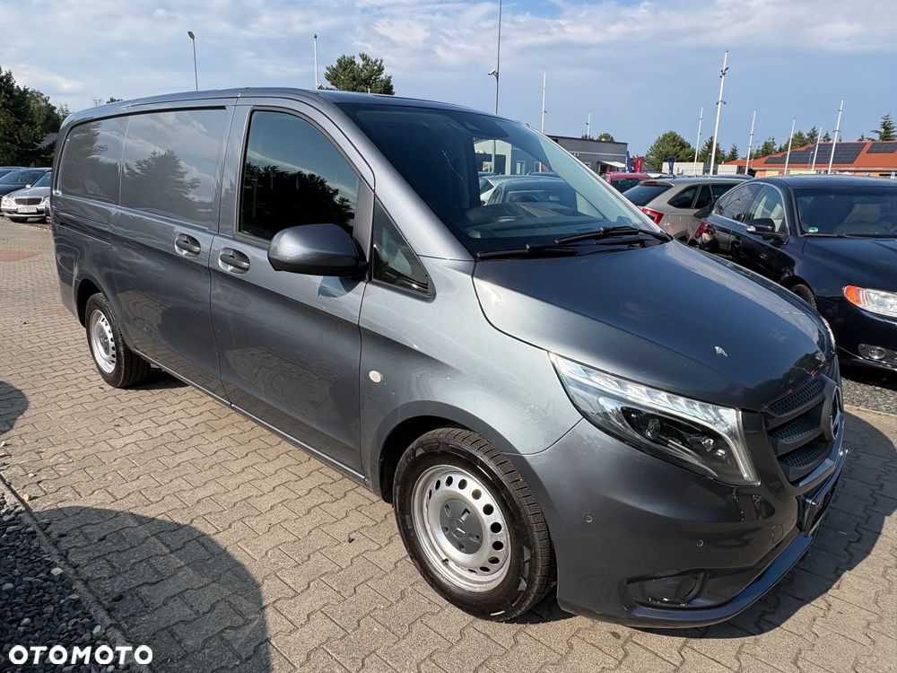 Mercedes-Benz VITO - 1