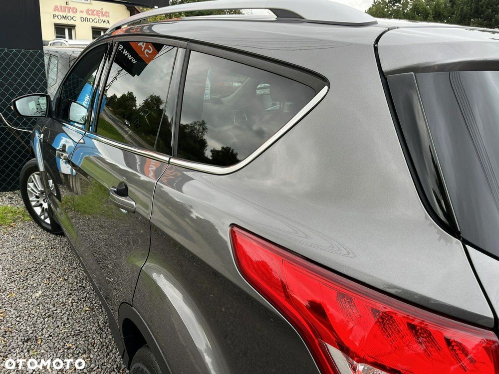 Ford Kuga - 12