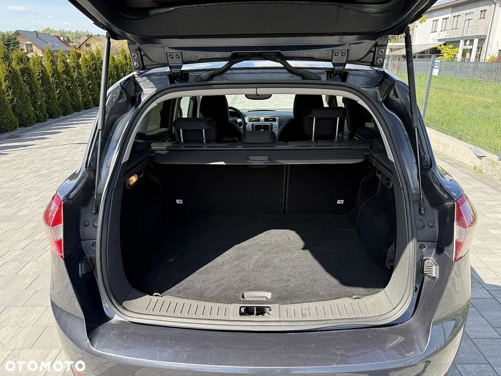 Ford Kuga 2.0 TDCi 4x4 Trend - 10