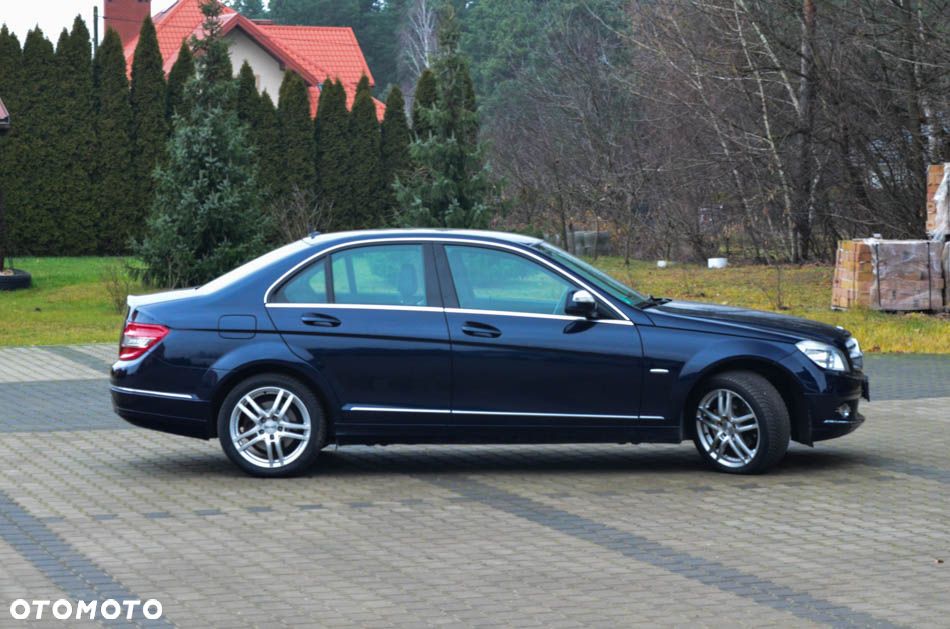 Mercedes-Benz Klasa C - 22