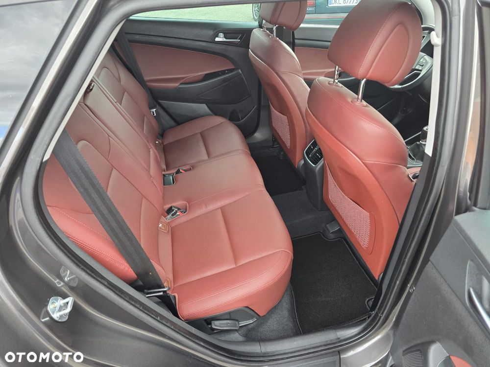 Hyundai Tucson 1.6 T-GDI Comfort 4WD - 26