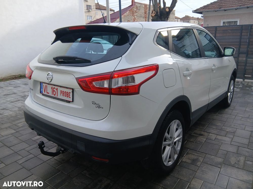 Nissan Qashqai 1.6 DCI ALL-MODE 4x4i N-Connecta - 5