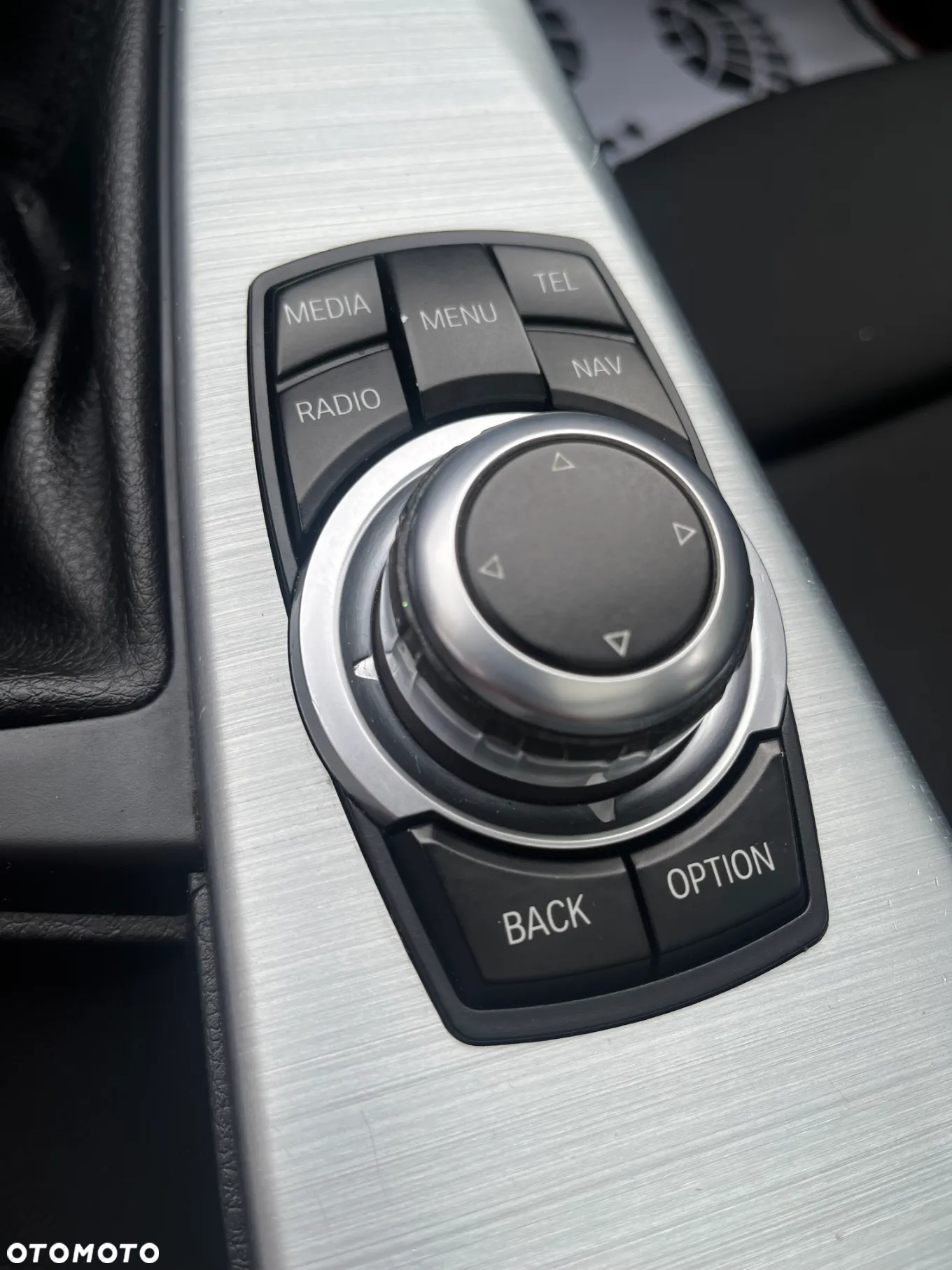 BMW Seria 3 318d Sport Line - 12
