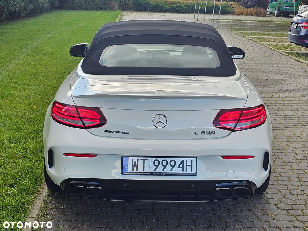 Mercedes-Benz Klasa C AMG 63 S Kabriolet - 22