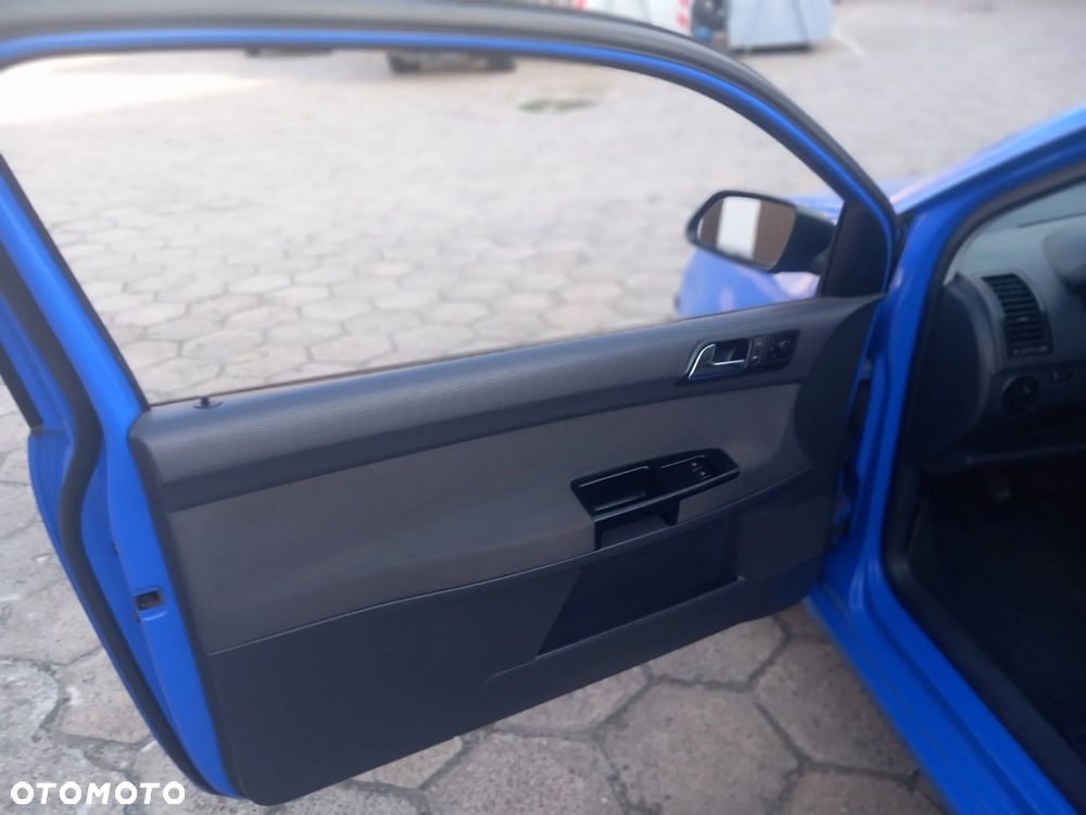 Volkswagen Polo 1.2 Tour Edition - 18