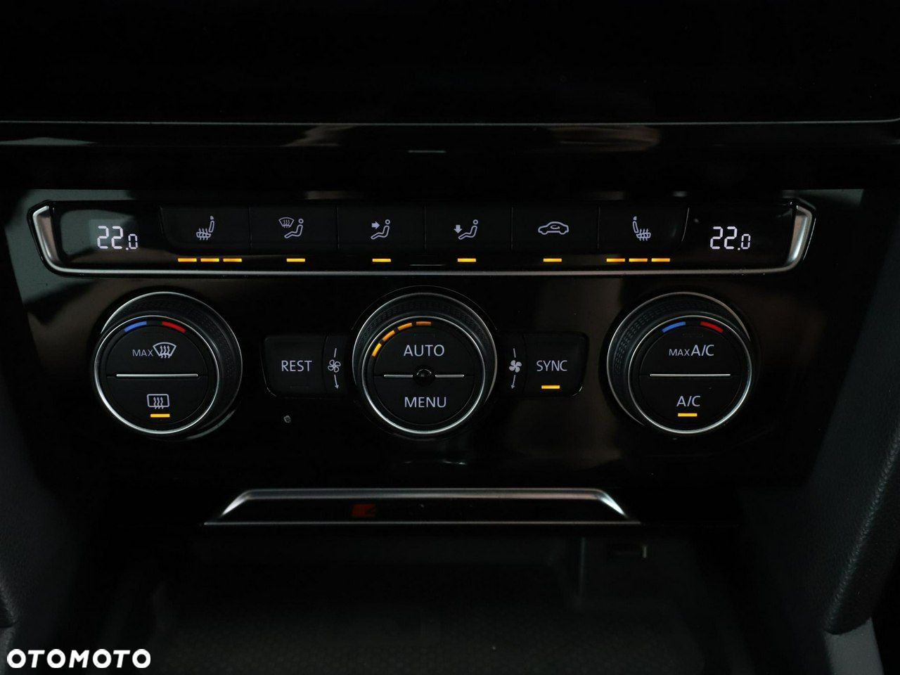 Volkswagen Arteon 2.0 TDI Bi-Turbo SCR 4Mot R-Line DSG - 33