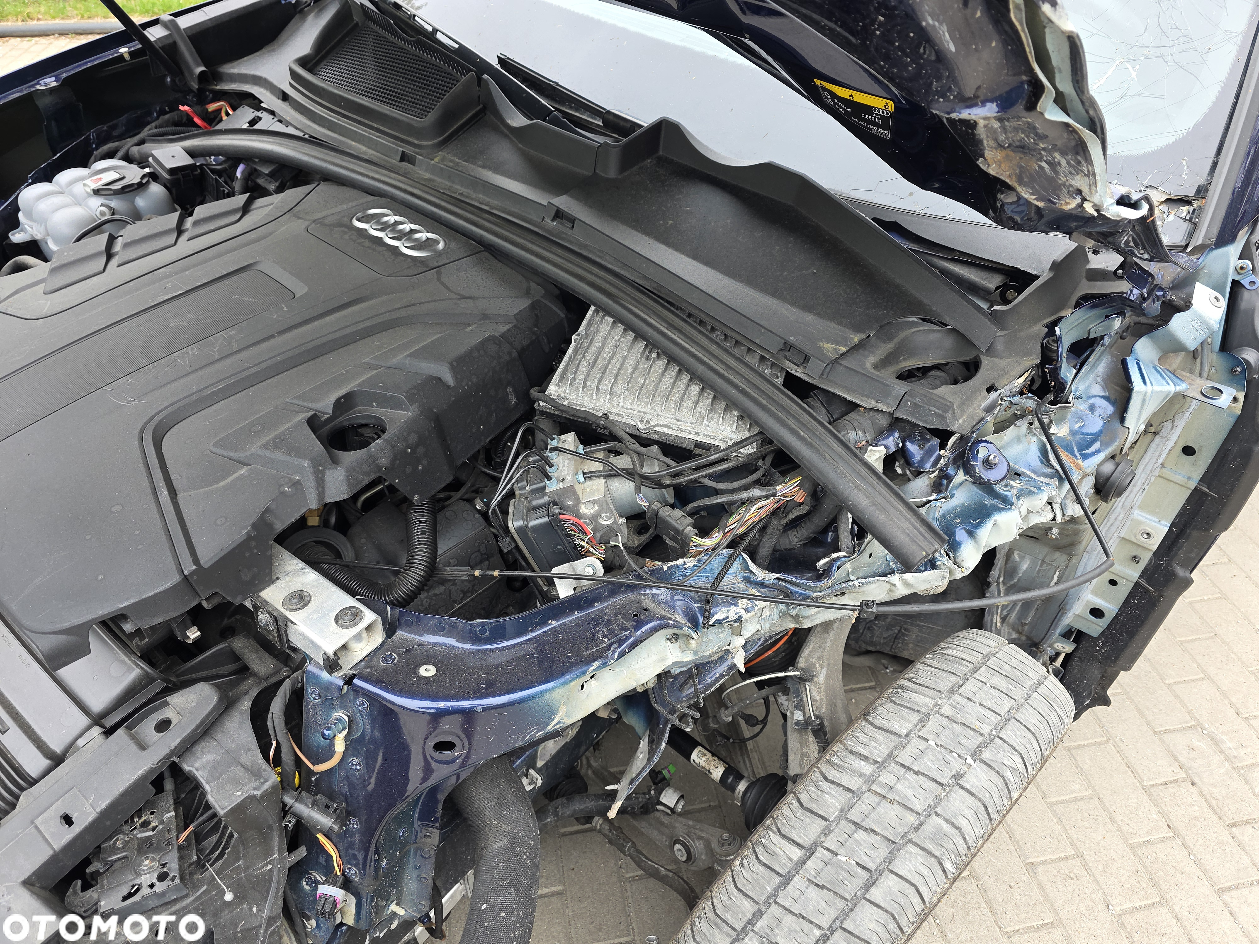 Audi Q8 - 12