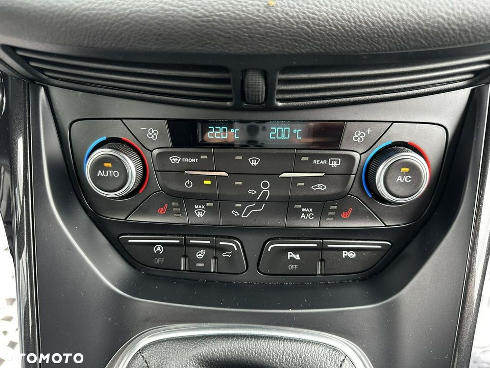 Ford Kuga - 14