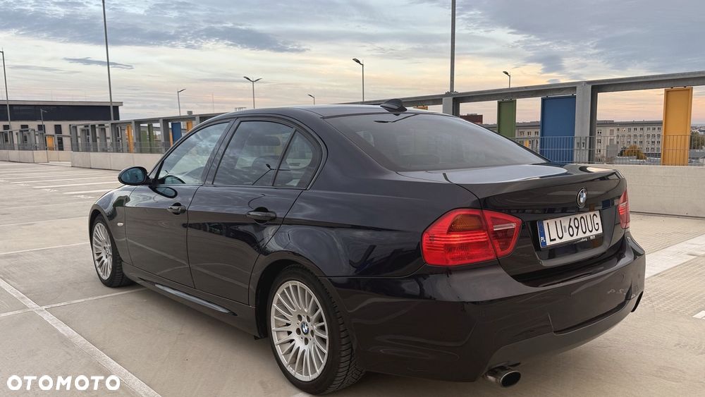 BMW Seria 3 320i - 7