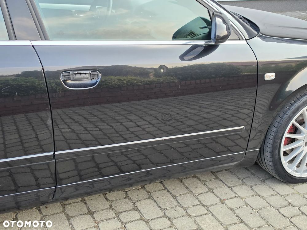 Audi A4 Avant - 32