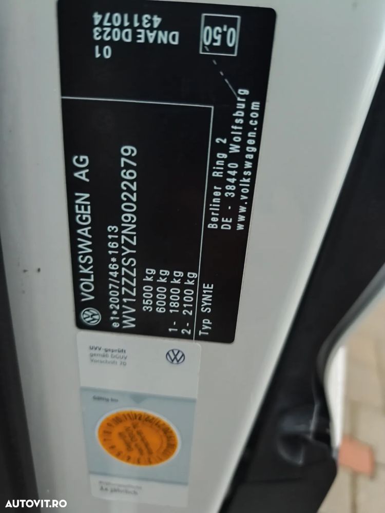 Volkswagen Crafter - 13