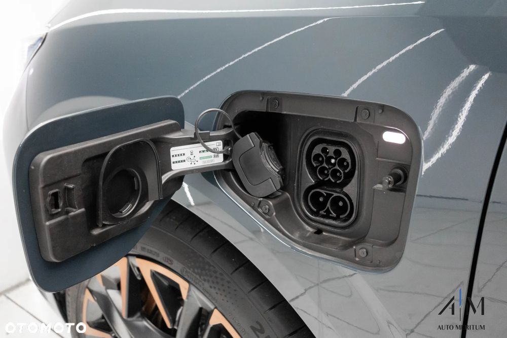 Cupra Terramar 1.5 e-Hybrid DSG VZ - 13
