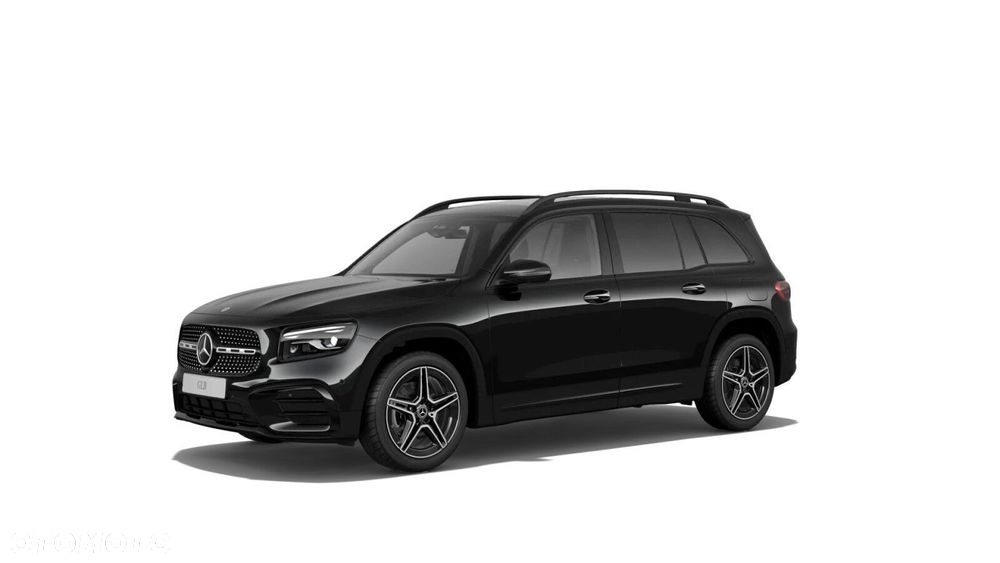 Mercedes-Benz GLB - 11