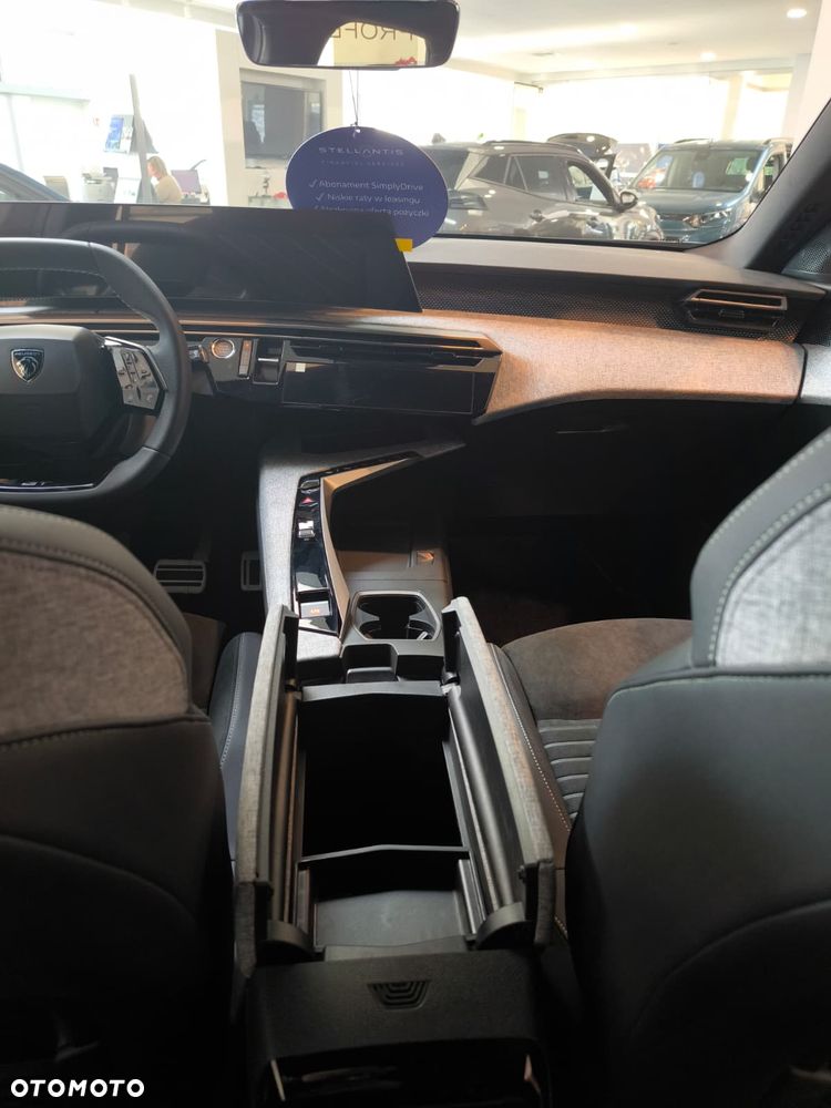 Peugeot 3008 1.2 PureTech mHEV GT E-DCS6 - 10