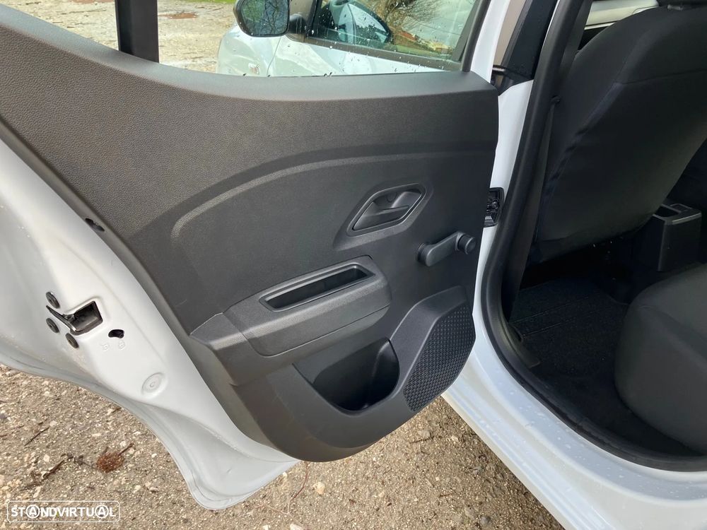 Dacia Sandero 1.0 ECO-G Essential Bi-Fuel - 17