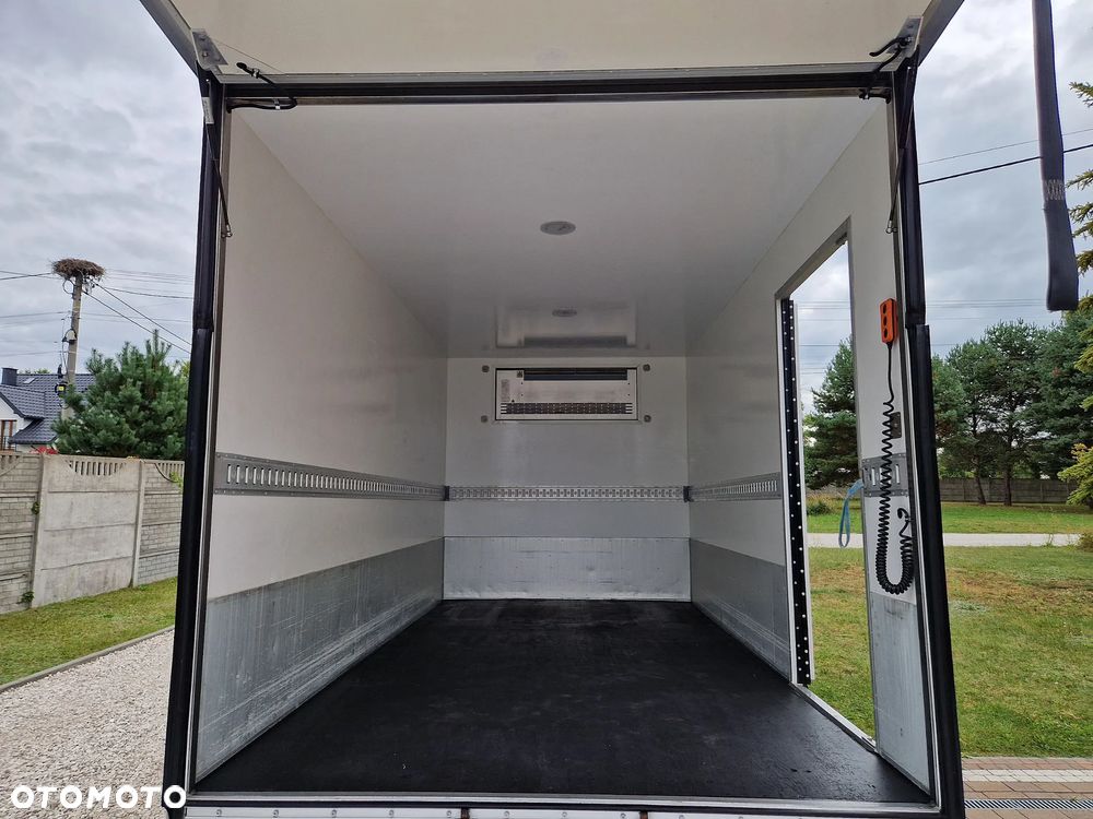 Iveco DAILY - 25