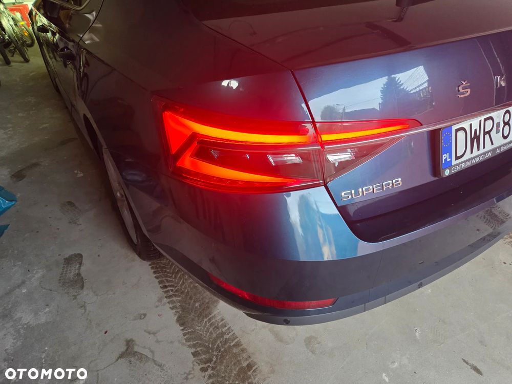 Skoda Superb 2.0 TSI Style DSG - 24