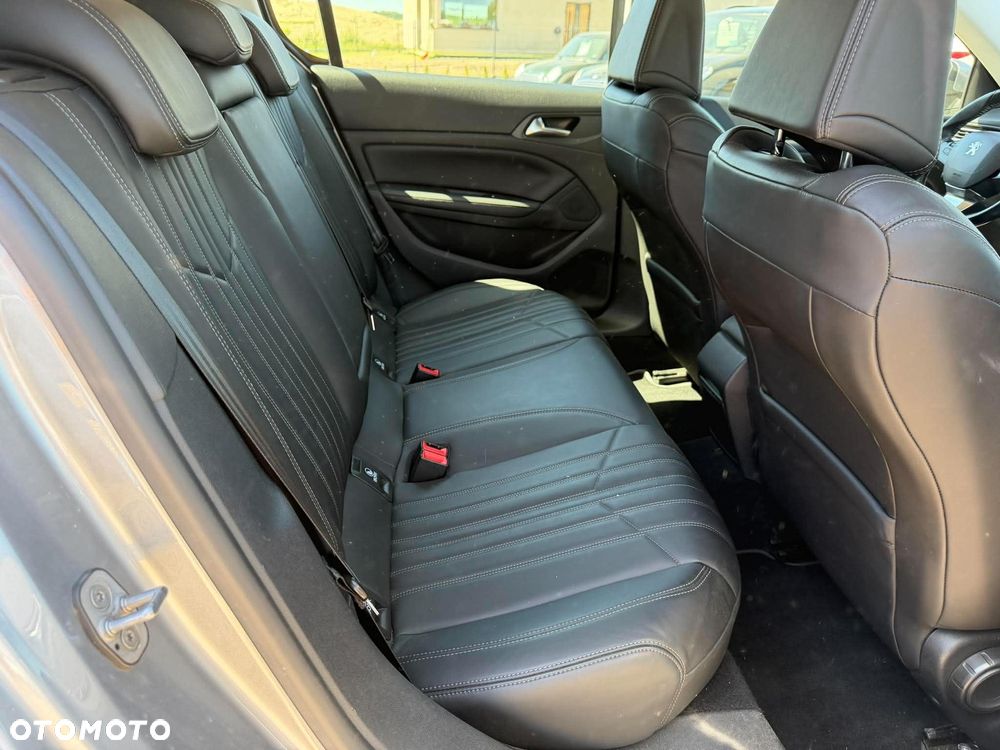 Peugeot 308 1.6 THP Allure - 14