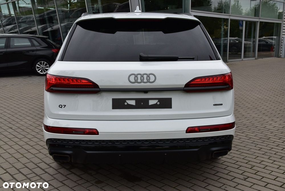 Audi Q7 - 6
