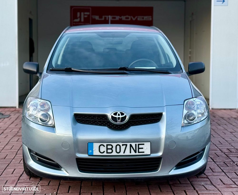 Toyota Auris 1.4 D-4D Exclusive - 2
