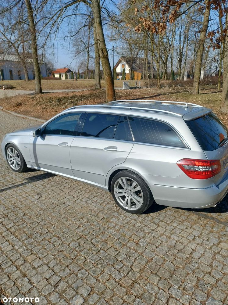 Mercedes-Benz Klasa E 350 CDI DPF BlueEFFICIENCY 7G-TRONIC Avantgarde - 8