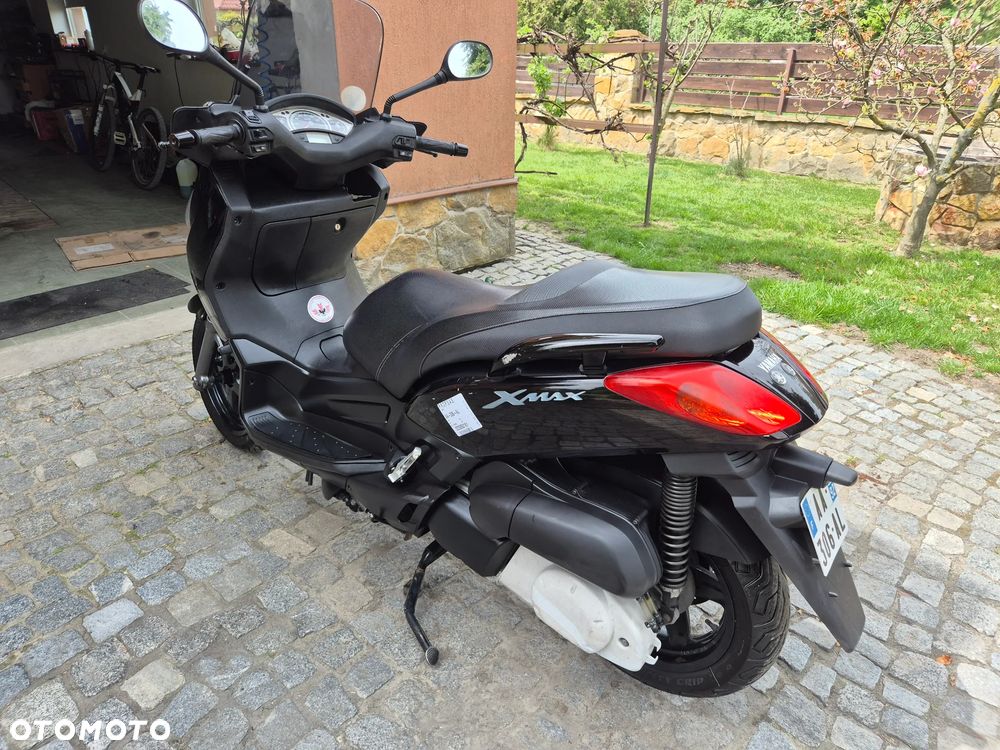 Yamaha X-max - 5