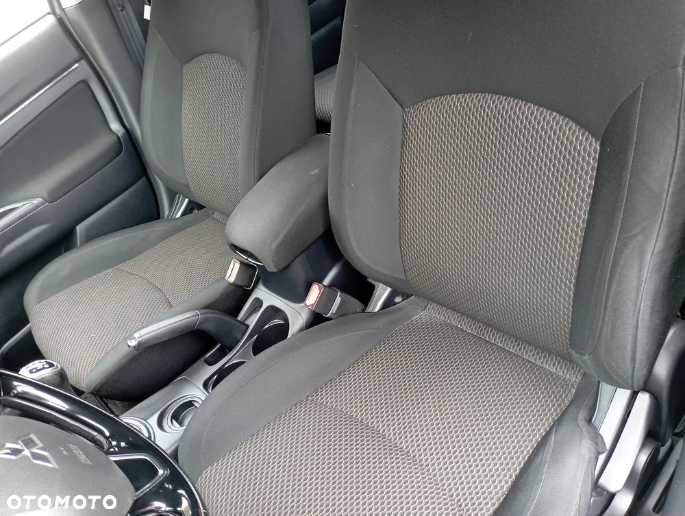 Mitsubishi ASX 1.6 Invite - 4