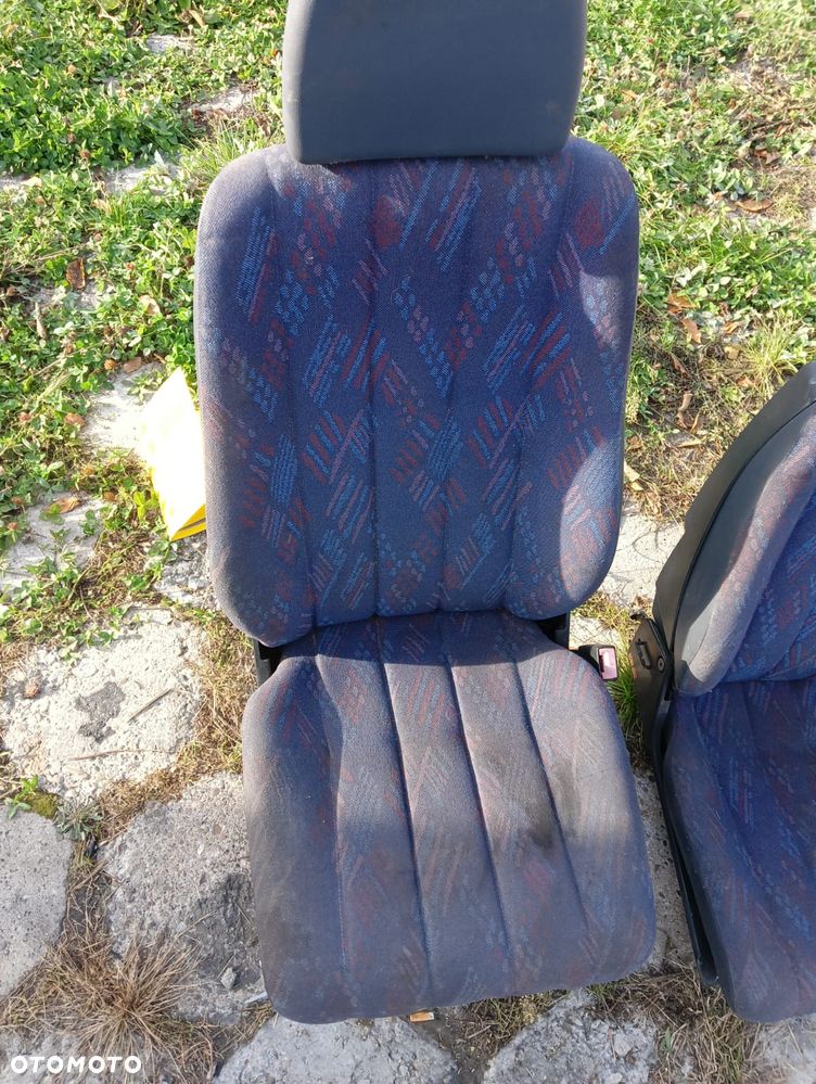 Fotele Mercedes Atego - 8