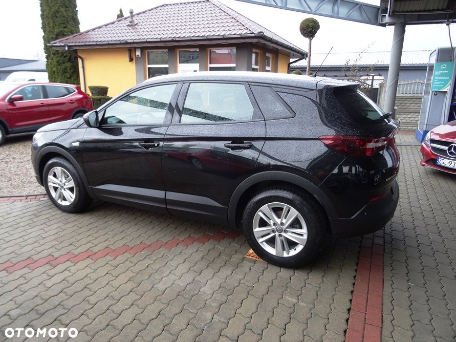 Opel Grandland X 1.2 T Enjoy S&S - 8