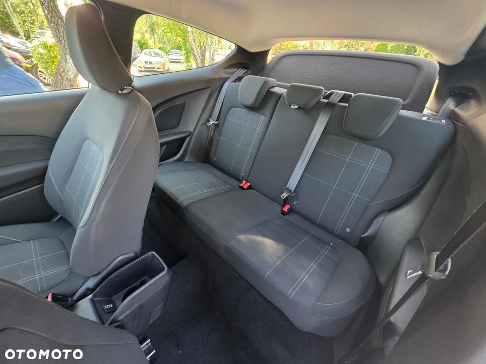 Ford Fiesta 1.1 S&S COOL&CONNECT - 24