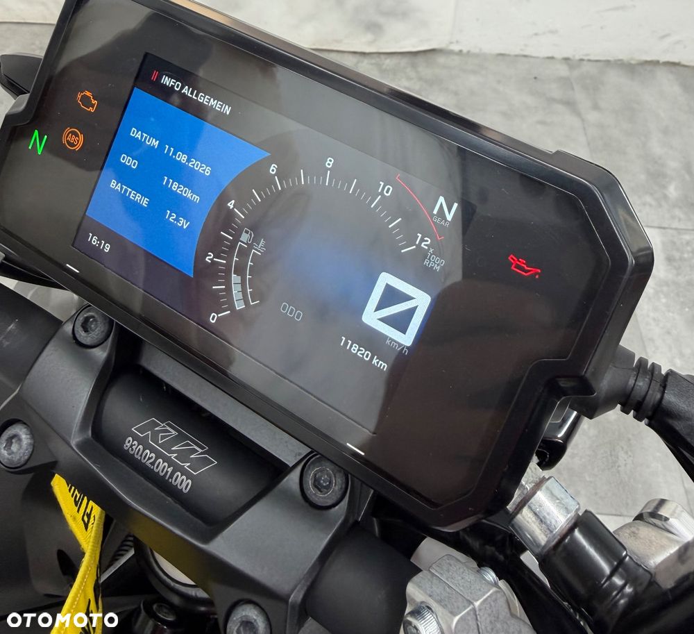 KTM Duke 125 - 21