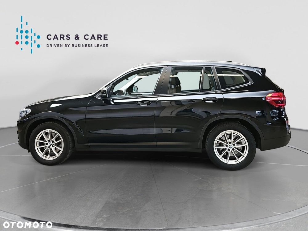 BMW X3 sDrive18d - 26