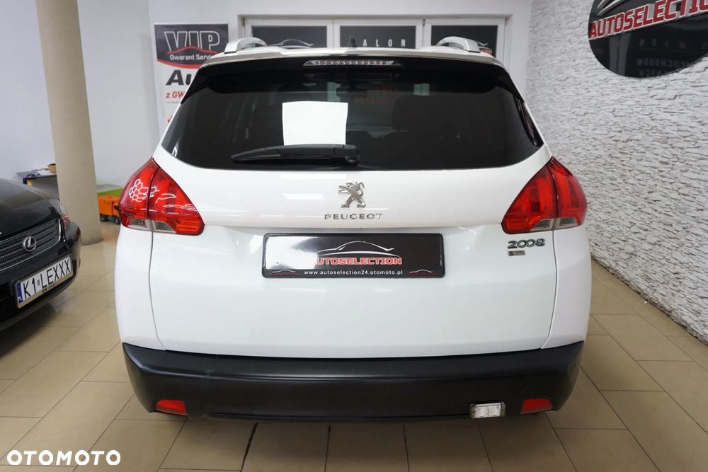 Peugeot 2008 82 e-VTI ETG5 Active - 5