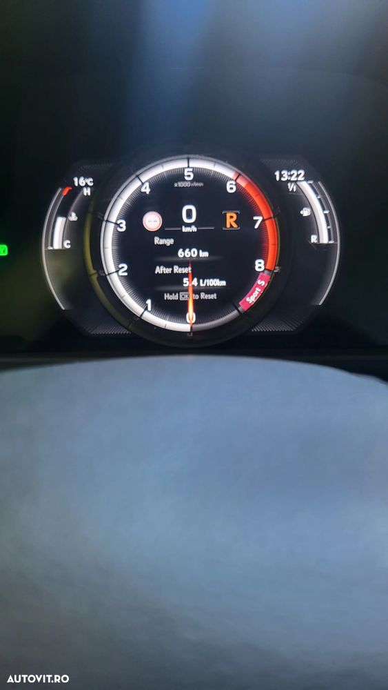 Lexus UX 250h 2.0L HEV 20H- (178 HP) 4X4 CVT F Sport - 13