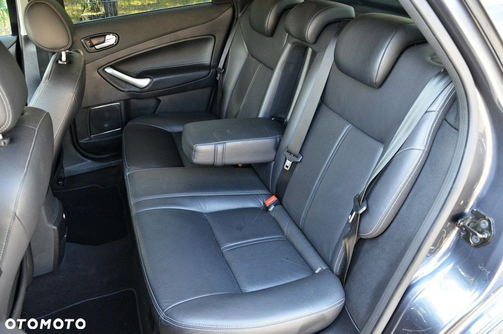 Ford Mondeo 2.0 TDCi Titanium LXS - 33