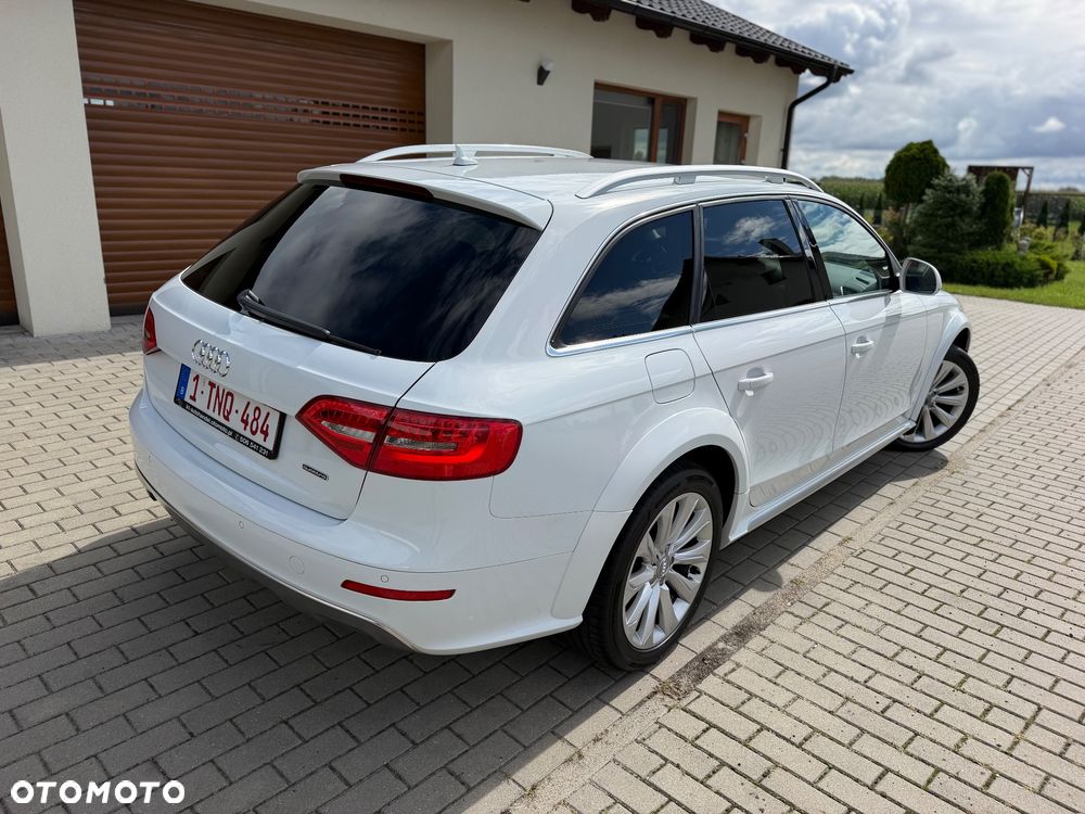 Audi A4 Allroad 2.0 TDI Quattro - 37