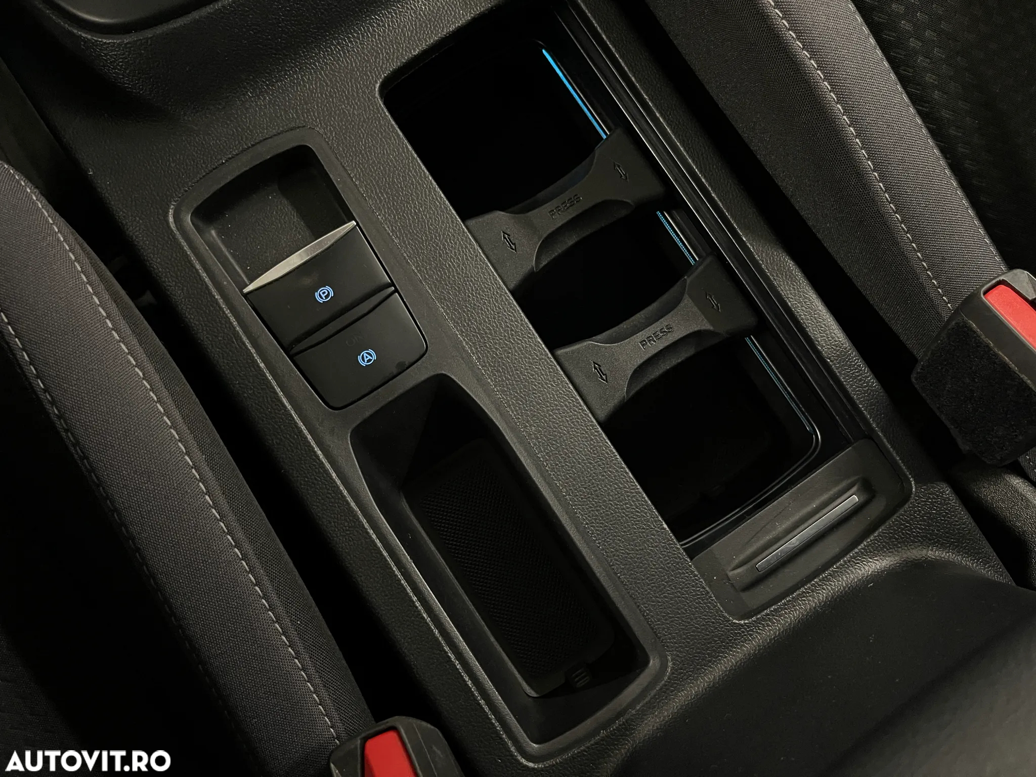 Ford Focus 1.5 EcoBlue Connected - 25