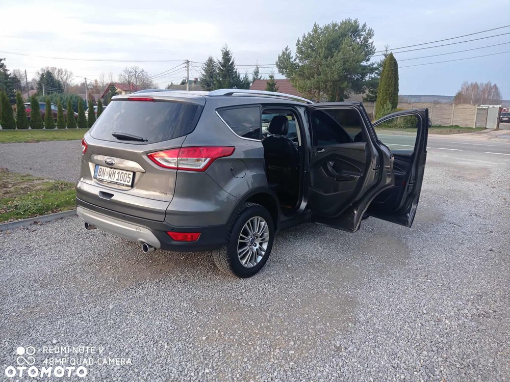 Ford Kuga 2.0 TDCi 2x4 Titanium - 10