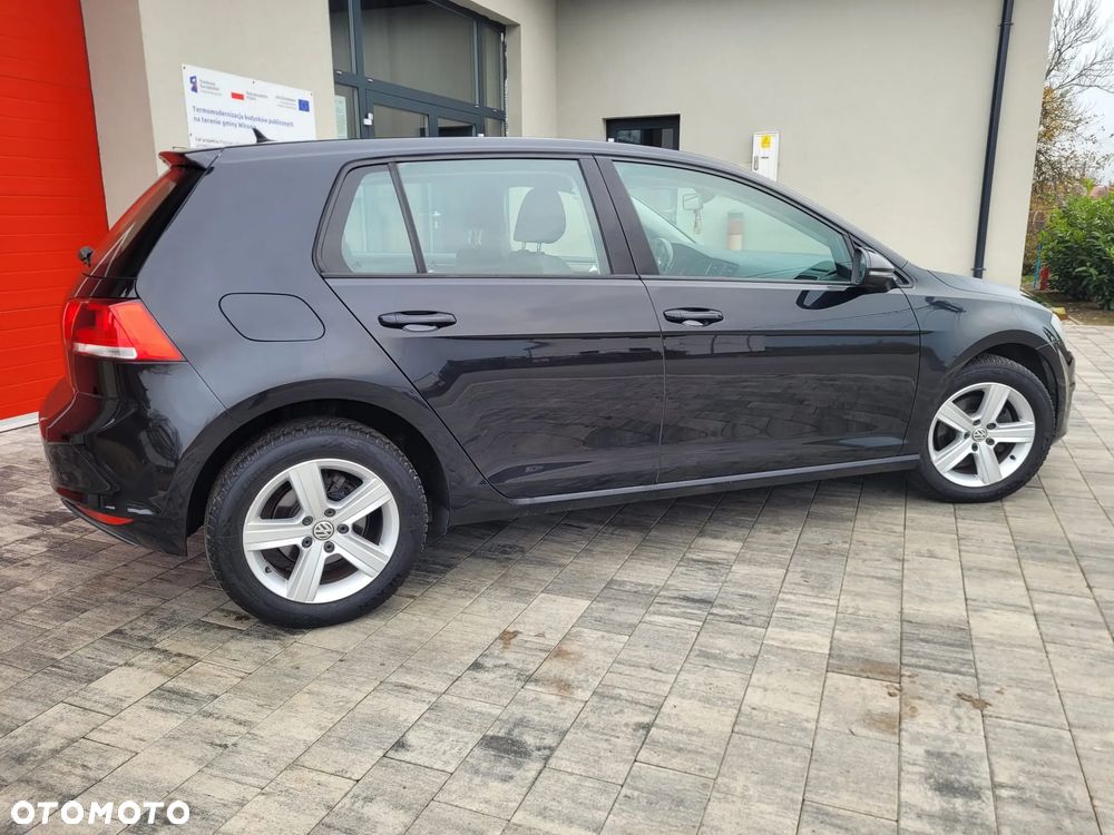 Volkswagen Golf 1.2 TSI BMT Trendline - 17