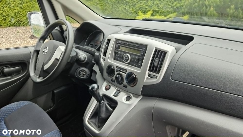 Nissan NV 200 Evalia - 25