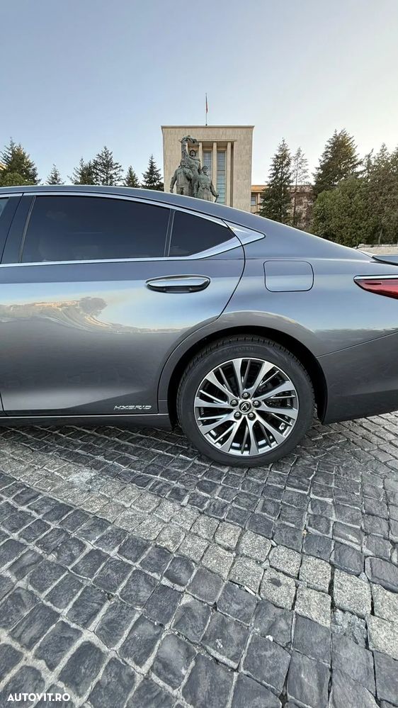 Lexus Seria ES 300h Luxury Line - 26
