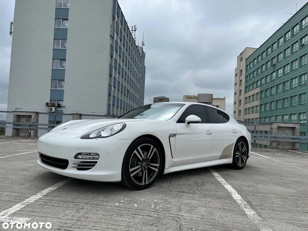 Porsche Panamera 4 PDK - 2