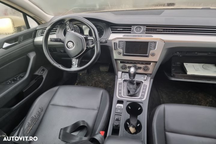 Dezmembrez VW Passat B8 2017 automat motor 2.0tdi 150cp CRLB  plansa bord dezmembrari piese bi xenon - 5