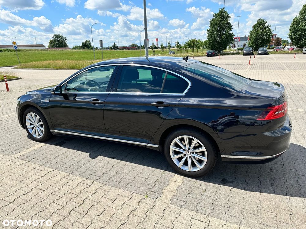 Volkswagen Passat 2017 photo 3