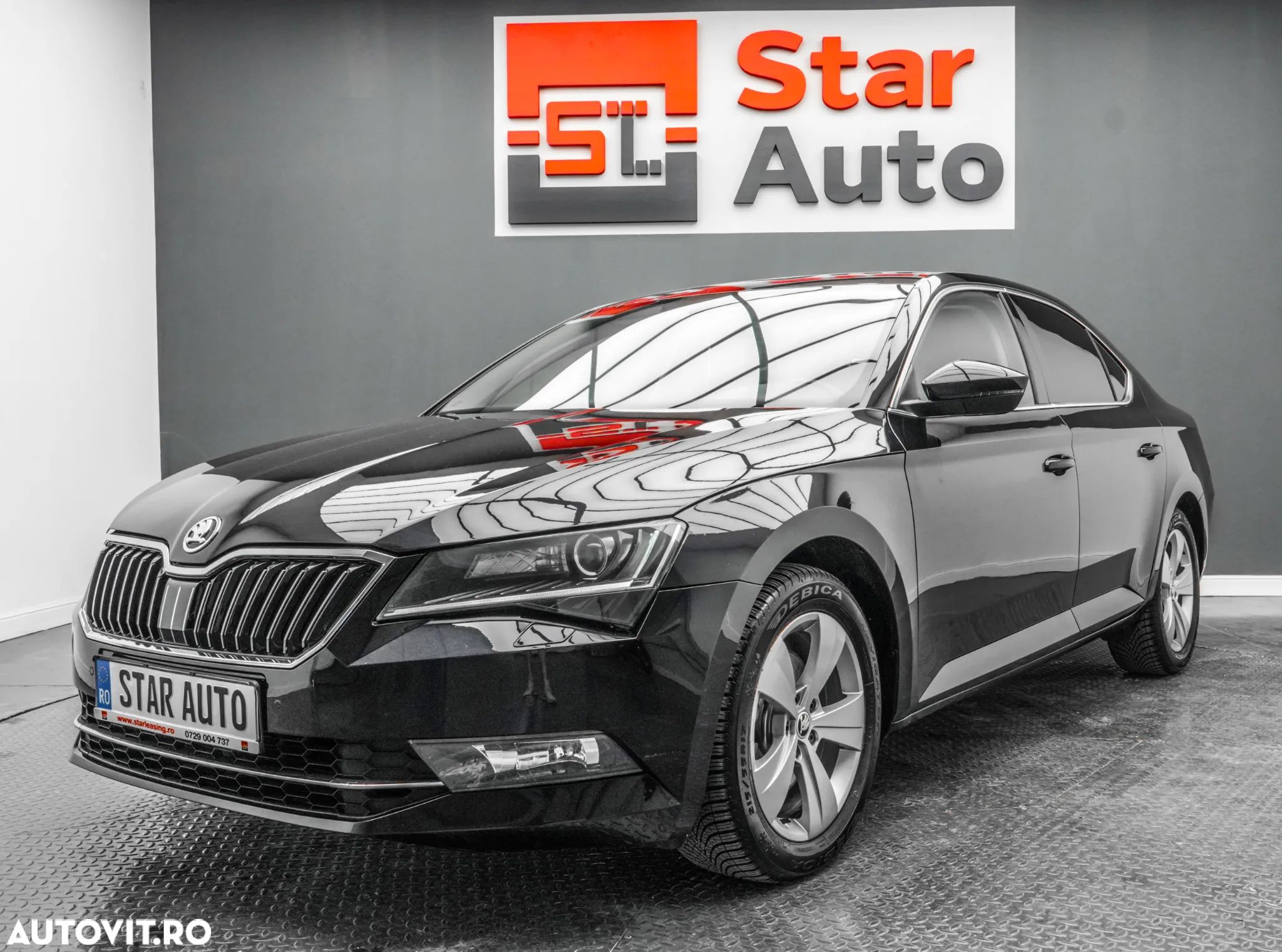 Skoda Superb 1.6 TDI DSG Ambition - 1